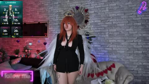 alex_howell online show from 3, 2, 2025