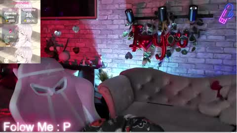 alex_howell online show from 6, 3, 2025