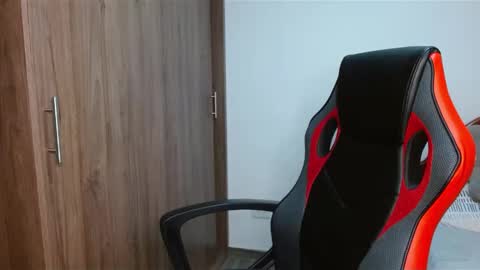 Snapshot of alex_parker07 chatting on 16, 1, 2025 Alex Parker online show from 16, 1, 2025