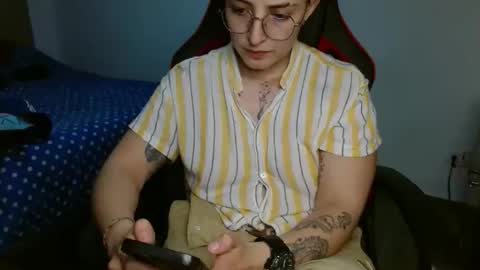 Snapshot of alex_parker07 chatting on 14, 2, 2025 Alex Parker online show from 14, 2, 2025