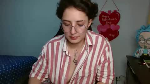 Snapshot of alex_parker07 chatting on 15, 2, 2025 Alex Parker online show from 15, 2, 2025