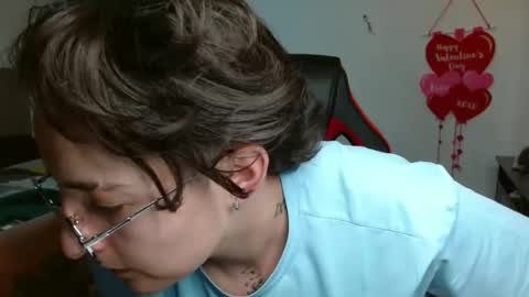 Snapshot of alex_parker07 chatting on 20, 2, 2025 Alex Parker online show from 20, 2, 2025