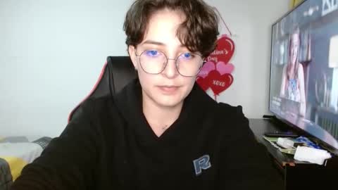 Snapshot of alex_parker07 chatting on 7, 3, 2025 Alex Parker online show from 7, 3, 2025