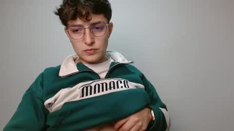 Snapshot of alex_parker07 chatting on 14, 9, 2025 Alex Parker online show from 14, 9, 2025