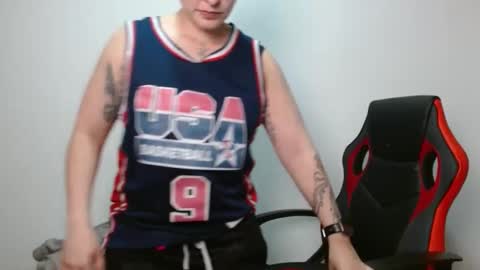 Snapshot of alex_parker07 chatting on 16, 9, 2025 Alex Parker online show from 16, 9, 2025