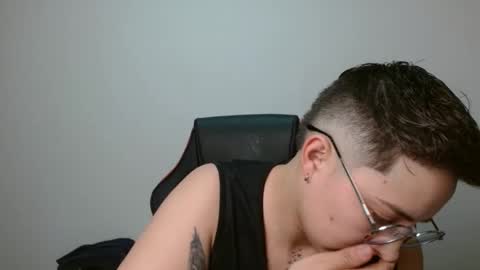 Snapshot of alex_parker07 chatting on 19, 9, 2025 Alex Parker online show from 19, 9, 2025