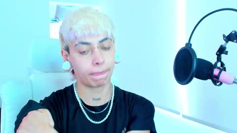 Residente0xxx online show from 19, 11, 2025