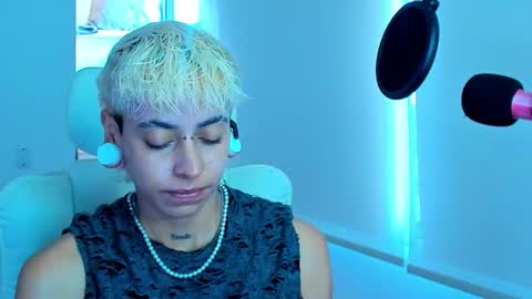 Residente0xxx online show from 23, 11, 2025