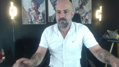 Snapshot of alex_saints_ce chatting on 1, 12, 2025 Alex Saints online show from 1, 12, 2025