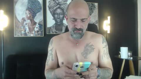 Alex Saints online show from 10, 2, 2026