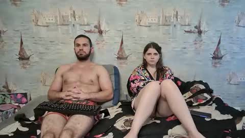 Snapshot of alex_sarah_sex chatting on 25, 9, 2025 Alex and Sarah online show from 25, 9, 2025