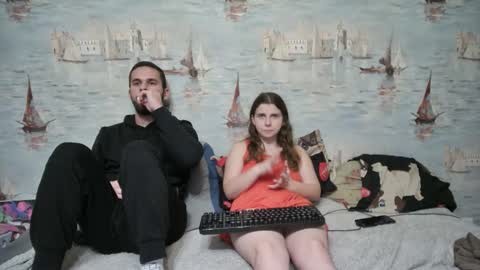 Snapshot of alex_sarah_sex chatting on 4, 10, 2025 Alex and Sarah online show from 4, 10, 2025