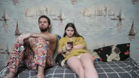 Snapshot of alex_sarah_sex chatting on 16, 11, 2025 Alex and Sarah online show from 16, 11, 2025