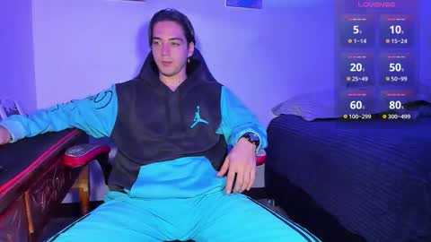 Snapshot of alex_smith0 chatting on 18, 9, 2025     online show from 18, 9, 2025