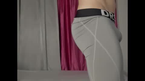 Snapshot of alex_sthorm chatting on 4, 1, 2025 alex_sthorm online show from 4, 1, 2025