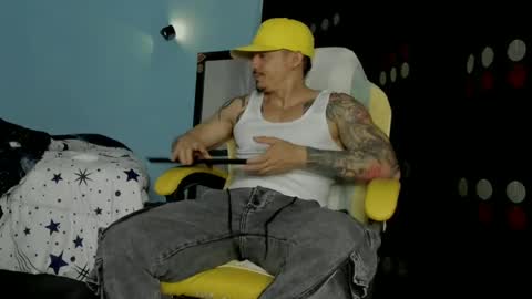 Snapshot of alex_sthorm chatting on 28, 9, 2025 alex_sthorm online show from 28, 9, 2025