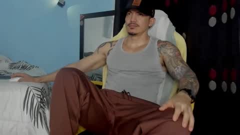 Snapshot of alex_sthorm chatting on 3, 11, 2025 alex_sthorm online show from 3, 11, 2025