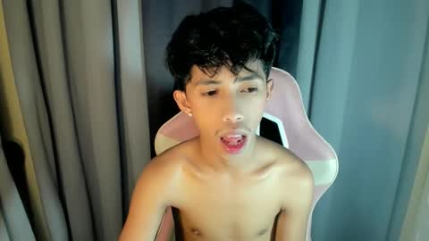 Snapshot of alexa_chi chatting on 24, 5, 2026 Alexa online show from 24, 5, 2026