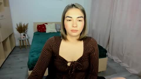 Snapshot of alexa_dolly chatting on 15, 12, 2025 Alexa online show from 15, 12, 2025