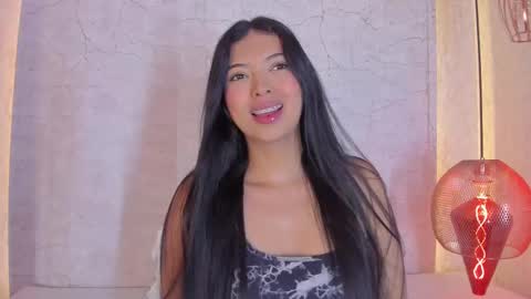 Alexa Millers online show from 5, 11, 2025