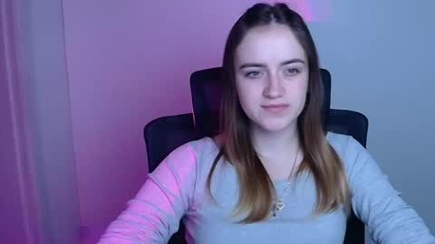 Snapshot of alexa_missu chatting on 4, 11, 2025 Alexa online show from 4, 11, 2025