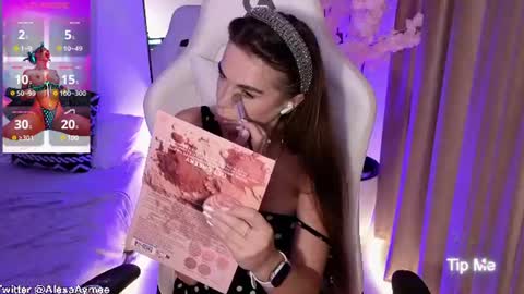 Snapshot of alexaaimee chatting on 19, 6, 2026 Alexa online show from 19, 6, 2026