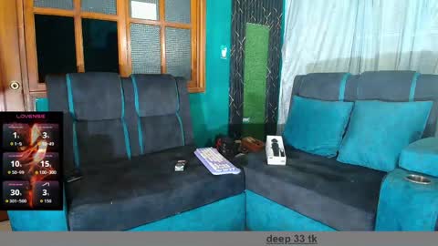 Alexa  y tom online show from 8, 4, 2026