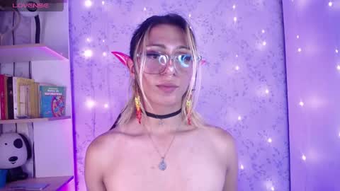 alexaavandercloude online show from 26, 4, 2026