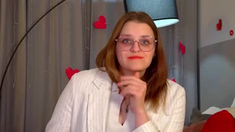 AlexaAvery online show from 11, 6, 2026
