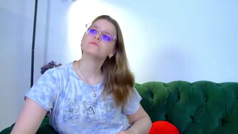 AlexaAvery online show from 13, 6, 2026
