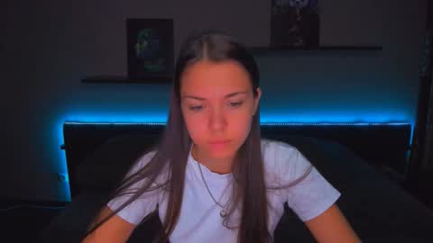 angel online show from 24, 10, 2025