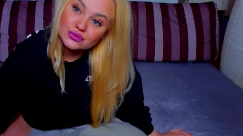 AlexaLaVibes online show from 19, 4, 2026