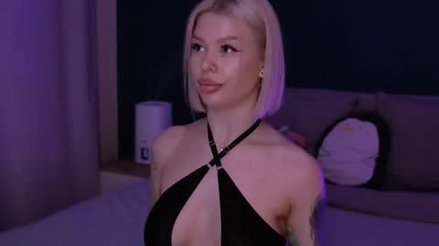 Snapshot of alexamason chatting on 25, 2, 2025 Alexa Mason online show from 25, 2, 2025