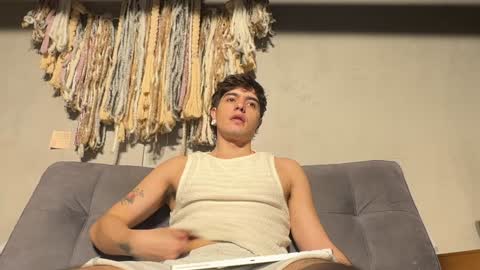 Alex  Dani online show from 24, 1, 2025