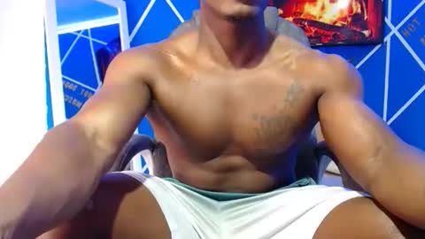 Snapshot of alexander_megan chatting on 17, 12, 2025 alexander online show from 17, 12, 2025