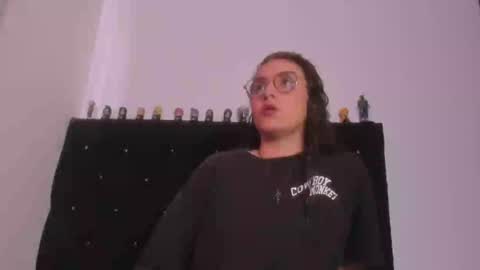 alexandra clauss online show from 23, 6, 2026