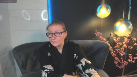Snapshot of alexandra_kind chatting on 20, 12, 2024 Alexandra online show from 20, 12, 2024
