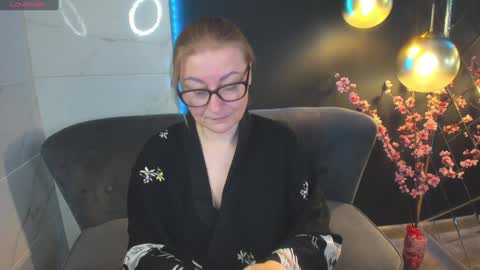 Snapshot of alexandra_kind chatting on 22, 12, 2024 Alexandra online show from 22, 12, 2024