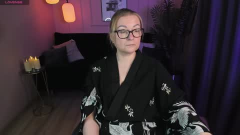 Snapshot of alexandra_kind chatting on 21, 1, 2025 Alexandra online show from 21, 1, 2025