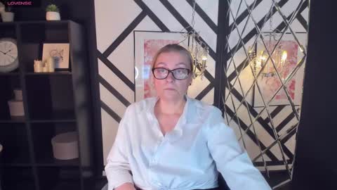 Snapshot of alexandra_kind chatting on 11, 2, 2025 Alexandra online show from 11, 2, 2025