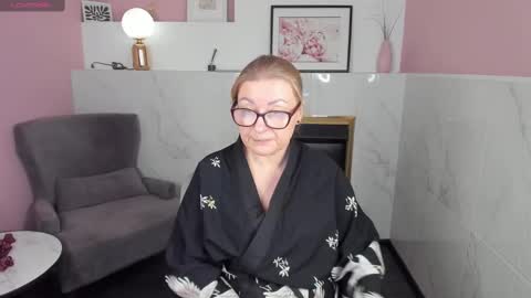 Snapshot of alexandra_kind chatting on 12, 2, 2025 Alexandra online show from 12, 2, 2025