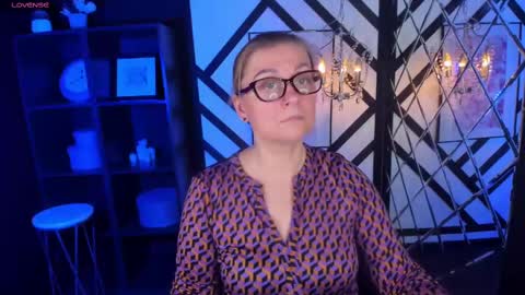 Snapshot of alexandra_kind chatting on 3, 3, 2025 Alexandra online show from 3, 3, 2025