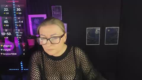 Snapshot of alexandra_kind chatting on 10, 3, 2025 Alexandra online show from 10, 3, 2025