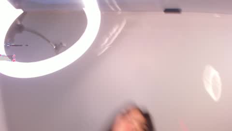 Alexandra Rodriguez online show from 12, 1, 2025