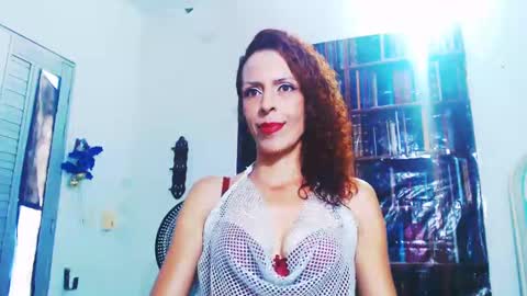 Snapshot of alexandrahornysexi chatting on 29, 9, 2025 alexandra online show from 29, 9, 2025