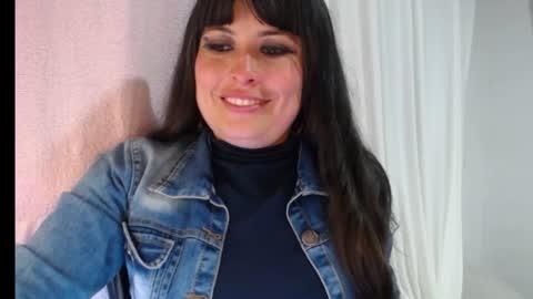 alexandrasaen online show from 23, 11, 2025