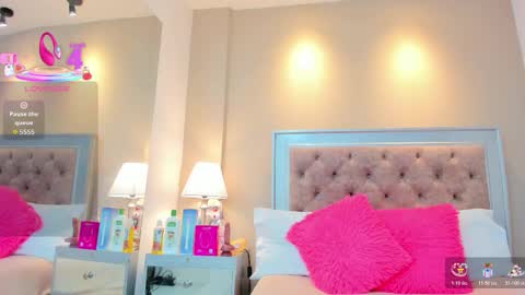 Snapshot of alexasttorm chatting on 4, 11, 2025 Alexa online show from 4, 11, 2025