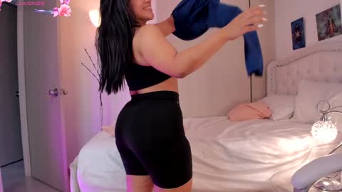 lexandra  online show from 30, 12, 2024