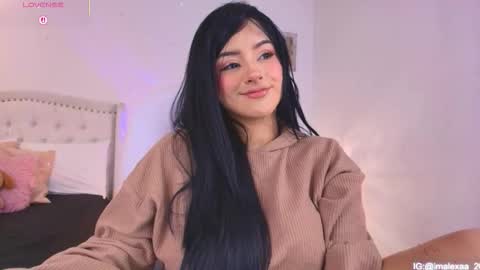 lexandra  online show from 18, 12, 2025