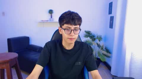 alex online show from 21, 3, 2026